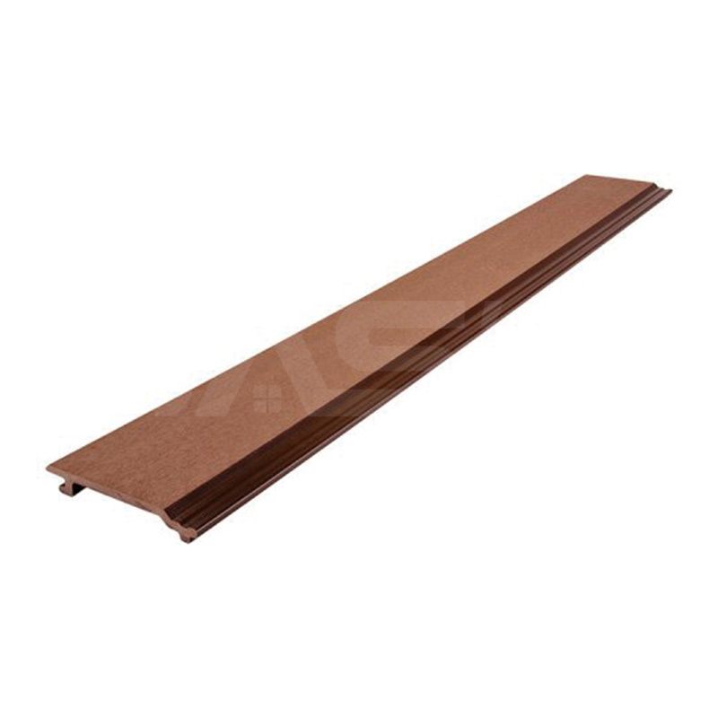 Klasický kompozitní stěnový panel 166 mm x 21 mm