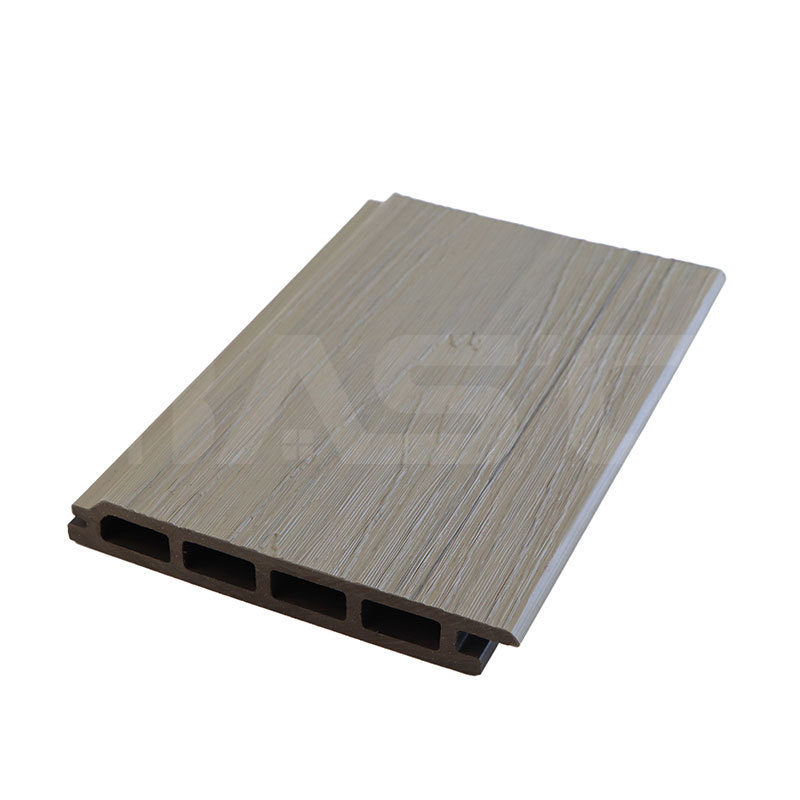 Kompozitní stěnový panel s polovičním koextruzí 138 mm x 20 mm